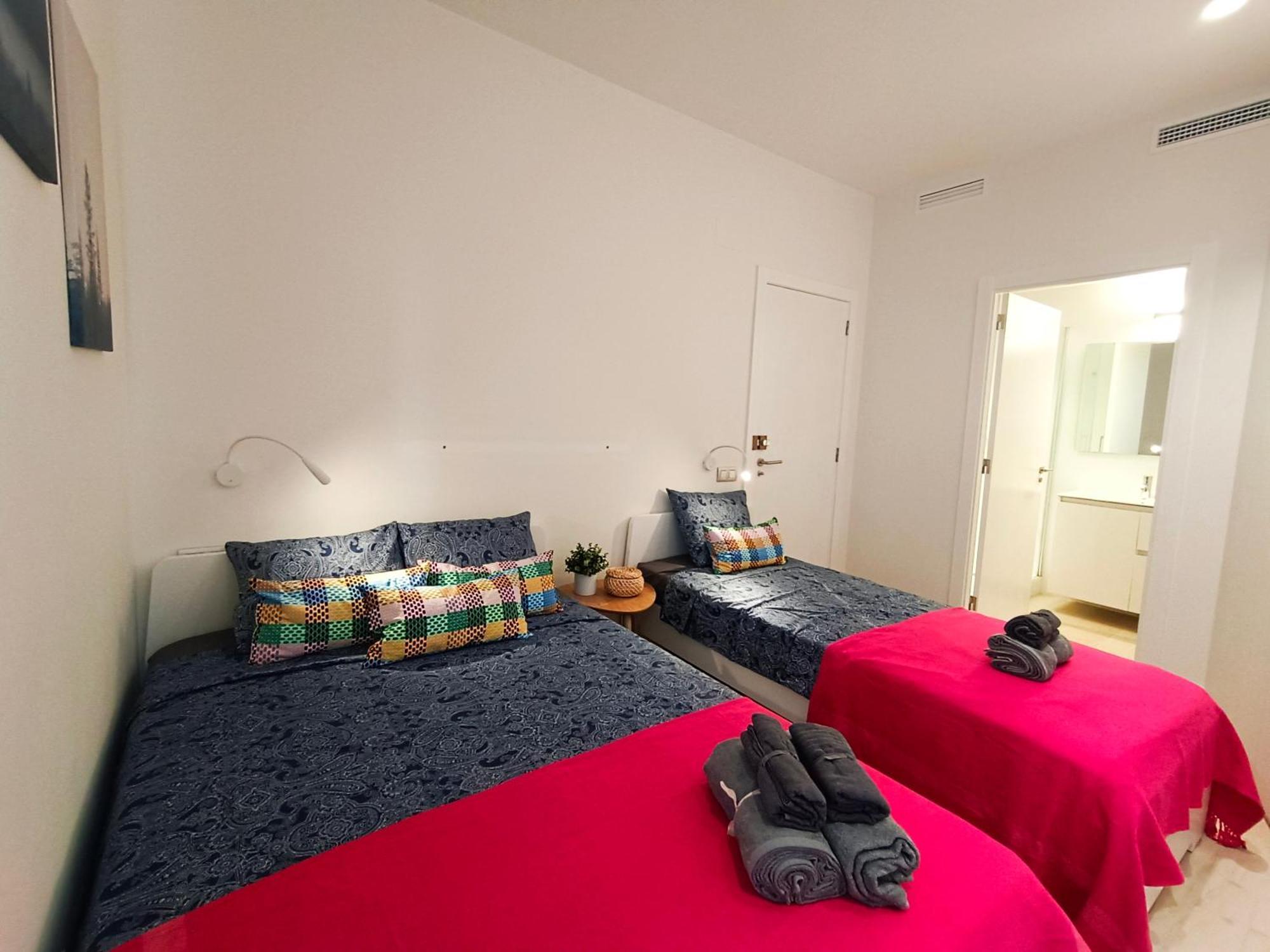 Private Rooms By Plaza Universidad Barcelona Buitenkant foto
